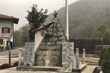 Aggiornamento e Restauro monumento dei Caduti per l'evento del 2 Novembre 2019.